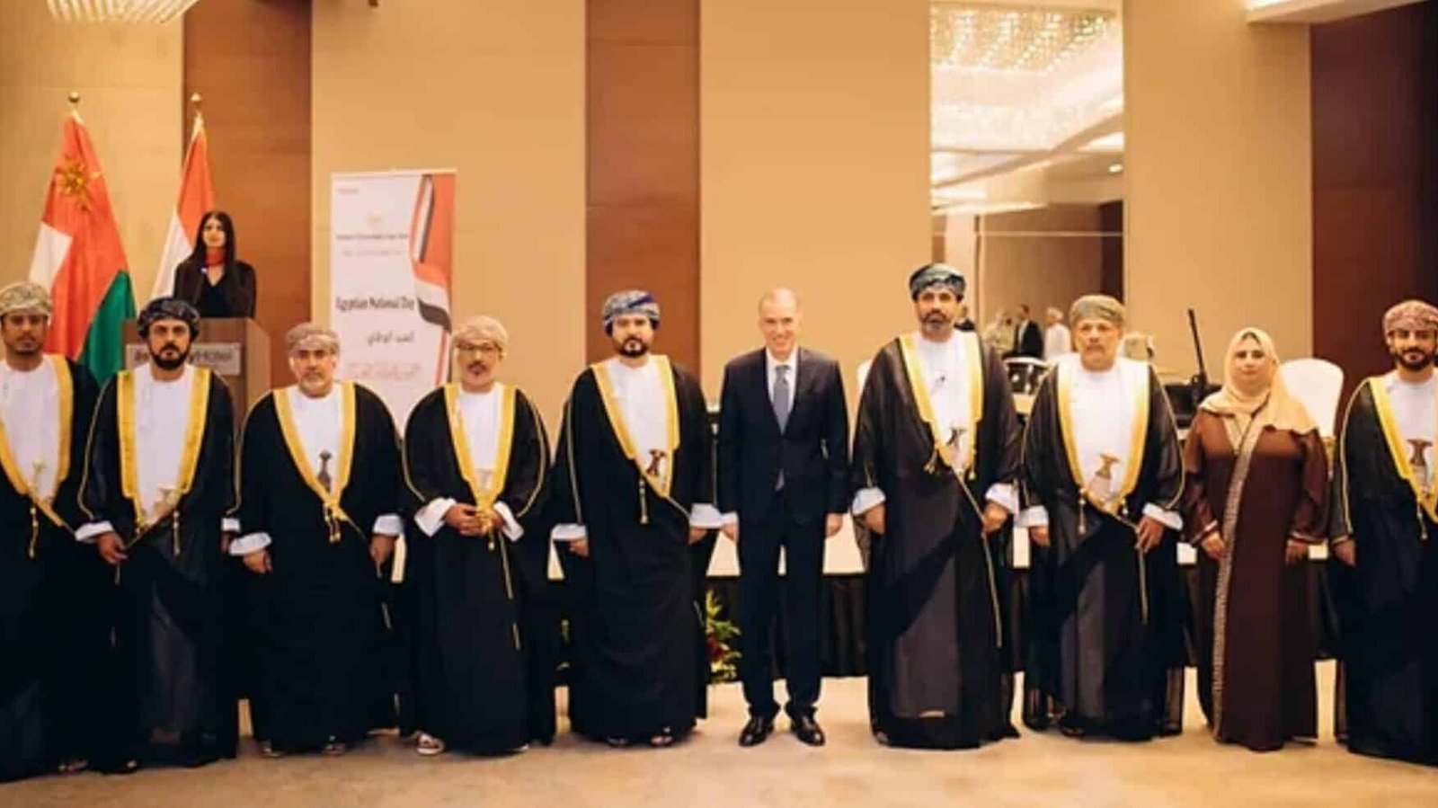 حمزة علي | حفل العيد الوطني المصري الثاني والسبعين في مسقط